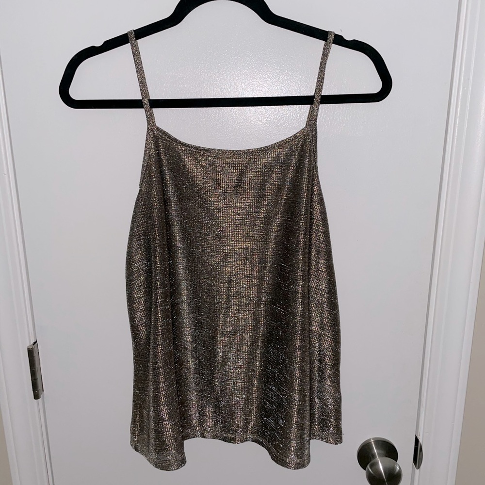 Reflective top